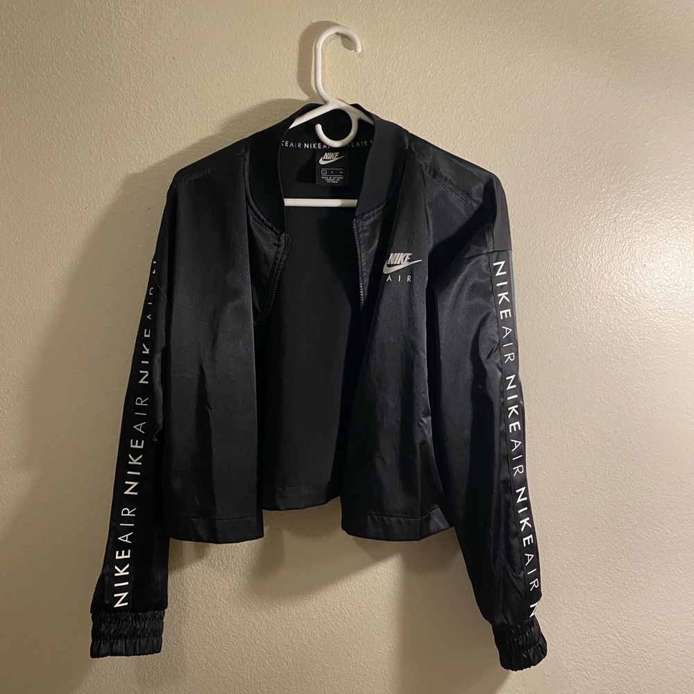 Light Nike silk bomber